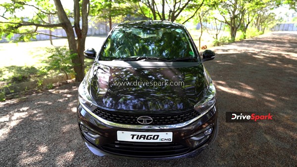 ಹೆಚ್ಚಿನ ಮೈಲೇಜ್, ಆಕರ್ಷಕ ವಿನ್ಯಾಸದ Tata Tiago i-CNG ರಿವ್ಯೂ