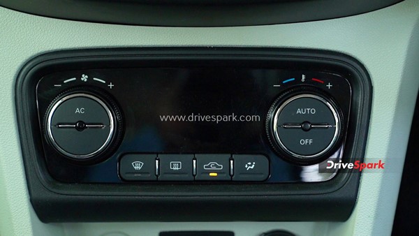 ಹೆಚ್ಚಿನ ಮೈಲೇಜ್, ಆಕರ್ಷಕ ವಿನ್ಯಾಸದ Tata Tiago i-CNG ರಿವ್ಯೂ