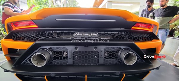 ಭಾರತದಲ್ಲಿ ಹೊಸ Lamborghini Huracan EVO Fluo Capsule ಕಾರು ಬಿಡುಗಡೆ