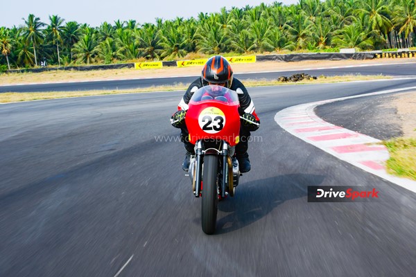 ರಾಯಲ್ ಎನ್ಫೀಲ್ಡ್ ಕಾಂಟಿನೆಂಟಲ್ GT-R650 & GT ಕಪ್: ಮತ್ತೆ ಬಂದಿದೆ ರಾಯಲ್ ಎನ್ಫೀಲ್ಡ್ ರೆಟ್ರೊ ರೇಸಿಂಗ್