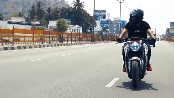40 ಡಿಗ್ರಿ ಬಿಸಿಲಿನಲ್ಲಿ ದೇಶದ ಮೊದಲ ಹೈ ಸ್ಪೀಡ್ ಎಲೆಕ್ಟ್ರಿಕ್ ಬೈಕ್ನ ಪರೀಕ್ಷೆ