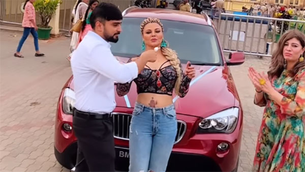 ಸ್ನೇಹಿತರಿಂದ BMW X1 SUV ಅನ್ನು ಉಡುಗೊರೆಯಾಗಿ ಸ್ವೀಕರಿಸಿದ ನಟಿ ರಾಖಿ ಸಾವಂತ್