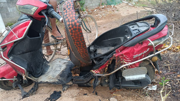 ಇಂಪೋರ್ಟೆಡ್ ಬ್ಯಾಟರಿಗಳಿಂದಲೇ ಸ್ಕೂಟರ್ಗಳು ಸ್ಪೋಟಗೊಳ್ಳುತ್ತಿವೆ: ಕೇಂದ್ರ ನೇಮಿತ ವಿಜ್ಞಾನಿಯ ಸ್ಪಷ್ಟನೆ