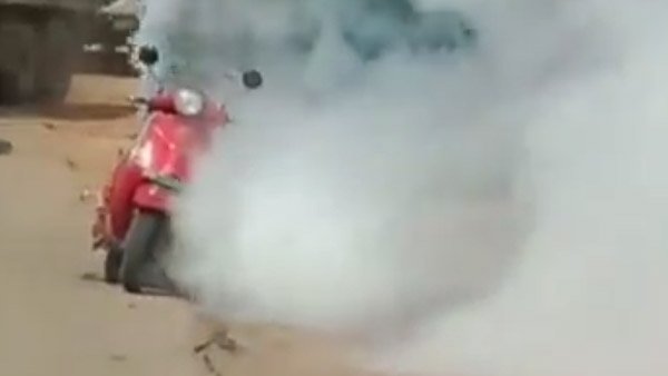 ಇಂಪೋರ್ಟೆಡ್ ಬ್ಯಾಟರಿಗಳಿಂದಲೇ ಸ್ಕೂಟರ್ಗಳು ಸ್ಪೋಟಗೊಳ್ಳುತ್ತಿವೆ: ಕೇಂದ್ರ ನೇಮಿತ ವಿಜ್ಞಾನಿಯ ಸ್ಪಷ್ಟನೆ