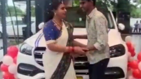 ಒಂದೂವರೆ ಕೋಟಿ ರೂ. ಮೌಲ್ಯದ ಕಾರು ಖರೀದಿಸಿ ಟ್ರೋಲ್ಗೆ ಗುರಿಯಾದ ಆಂಧ್ರಪ್ರದೇಶದ ಸಚಿವೆ