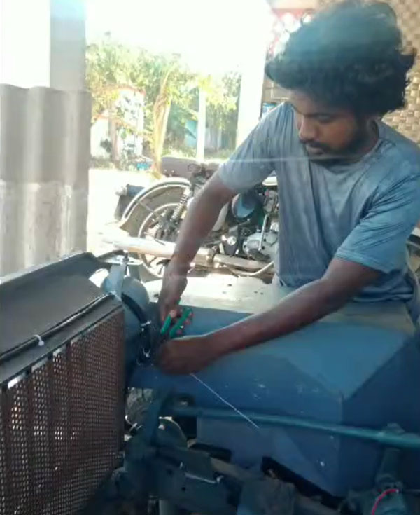 ಮನೆಯಲ್ಲೇ 4WD ಎಲೆಕ್ಟ್ರಿಕ್ ಜೀಪ್ ತಯಾರಿ: ಹಳ್ಳಿ ಪ್ರತಿಭೆಗೆ ಕೆಲಸ ಕೊಡಲು ರೆಡಿ ಎಂದ ಮಹೀಂದ್ರಾ