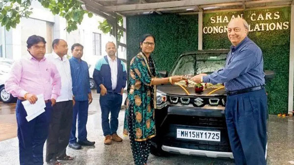 ಚಿಂದಿಆಯುವ ಮಹಿಳೆ ಇಂದು ಪತ್ರಕರ್ತೆ: ಮಹಿಳೆಯ ಯಶೋಗಾಥೆ ಮೆಚ್ಚಿ ಉಡುಗೊರೆ ನೀಡಿದ ಸೈರಸ್ ಪೂನಾವಾಲಾ