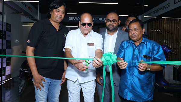 ನಮ್ಮ ಬೆಂಗಳೂರಿನಲ್ಲಿ ಪ್ರೀಮಿಯಂ ಇವಿ ಸ್ಕೂಟರ್ ಶೋರೂಂ ಆರಂಭಿಸಿದ ಇವಿಯಮ್