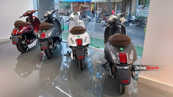 ನಮ್ಮ ಬೆಂಗಳೂರಿನಲ್ಲಿ ಪ್ರೀಮಿಯಂ ಇವಿ ಸ್ಕೂಟರ್ ಶೋರೂಂ ಆರಂಭಿಸಿದ ಇವಿಯಮ್