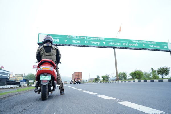 ದೇಶದಲ್ಲಿಯೇ ಮೊದಲ ಬಾರಿಗೆ ಇವಿ ಸ್ಕೂಟರ್ ಮೂಲಕ ಕೆ2ಕೆ ರೈಡ್ ಸಾಧಿಸಿದ ಮಂಗಳೂರಿನ ಬೈಕ್ ರೈಡರ್