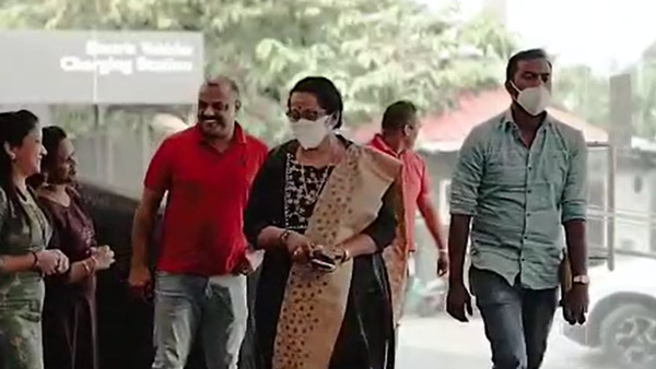 ಹೊಸ ಎಂಜಿ ಹೆಕ್ಟರ್ ಪ್ಲಸ್ ಎಸ್ಯುವಿ ಖರೀದಿಸಿದ ಸ್ಟಾರ್ ನಟನ ಅಮ್ಮ