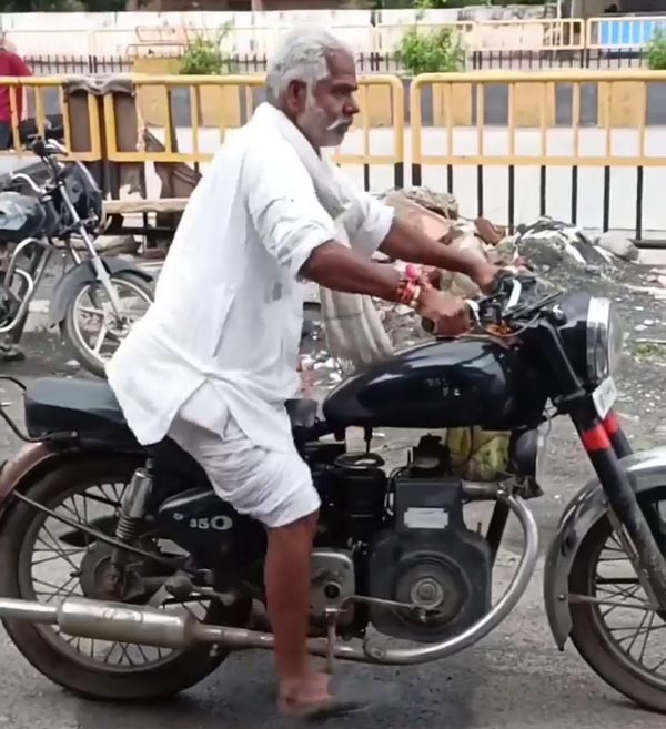 ಬೈಕ್ ಕಿಕ್ ಸ್ಟಾರ್ಟ್ ಮಾಡುವ ಅಜ್ಜನ ಸ್ಟೈಲ್ಗೆ ನೆಟ್ಟಿಗರು ಫಿದಾ