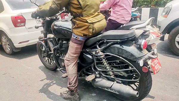 ಟೆಸ್ಟಿಂಗ್ ವೇಳೆ ಕ್ಯಾಮರಾ ಕಣ್ಣಿಗೆ ಬಿದ್ದ ಹೊಸ ರಾಯಲ್ ಎನ್ಫೀಲ್ಡ್ ಮೀಟಿಯೋರ್ 650