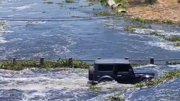 ಇದೇ ಕಾರಣಕ್ಕೆ ಥಾರ್ಗೆ ಇಷ್ಟು ಬೇಡಿಕೆ: ಬೆಂಗಳೂರು ಪ್ರವಾಹದಲ್ಲಿ ಮುನ್ನುಗ್ಗಿದ ಮಹೀಂದ್ರಾ ಥಾರ್