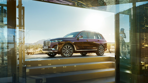 ದಸರಾ ಹಬ್ಬಕ್ಕೆ ಕೋಟಿ ಬೆಲೆಯ BMW X7 ಕಾರು ಖರೀದಿಸಿದ ಬಹುಭಾಷಾ ನಟಿ ಕೀರ್ತಿ ಸುರೇಶ್