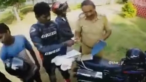 ಎಲ್ಲಾ ದಾಖಲೆಗಳಿದ್ದರೂ ಲಂಚಕ್ಕೆ ಬೇಡಿಕೆಯಿಟ್ಟ ಪೊಲೀಸಪ್ಪ..!